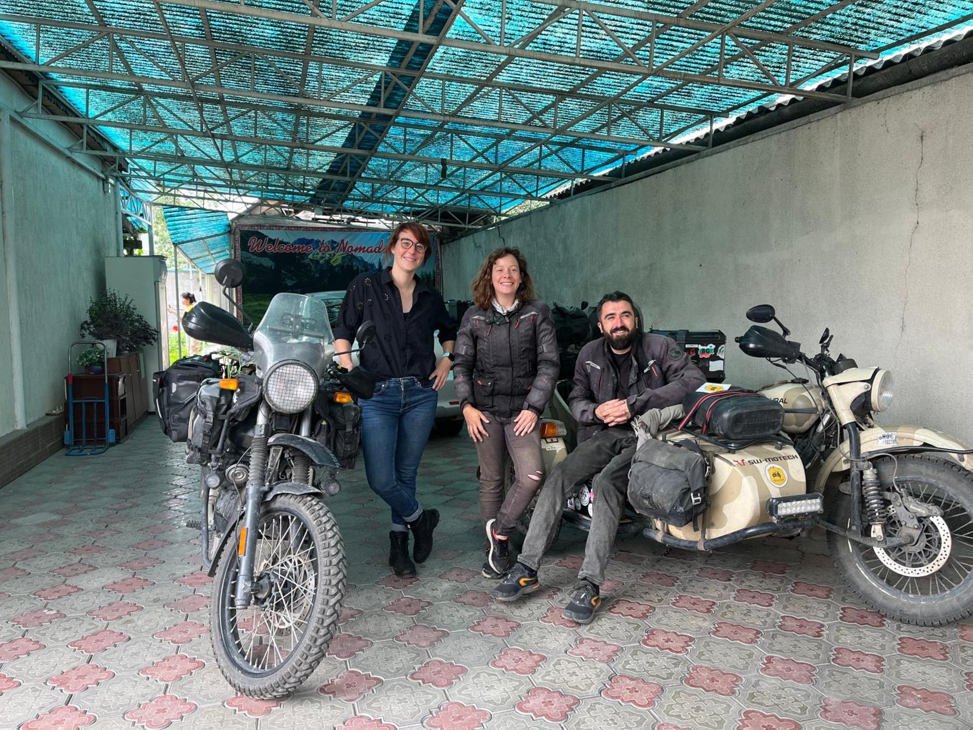 בישקק Nomads Home מראה חיצוני תמונה