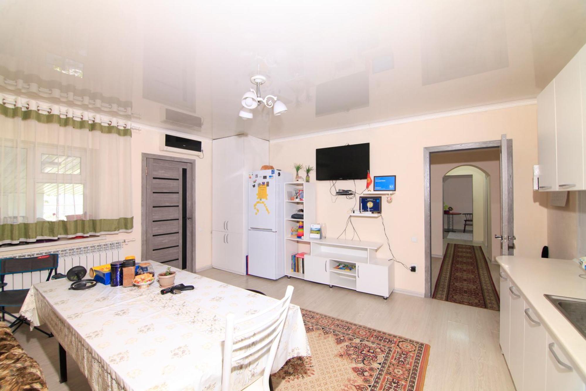 בישקק Nomads Home מראה חיצוני תמונה
